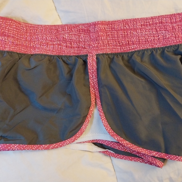 So Women's Juniors Athletic Shorts w Drawstrings & Underwear Liner Pink/Grey L - Picture 3 of 5